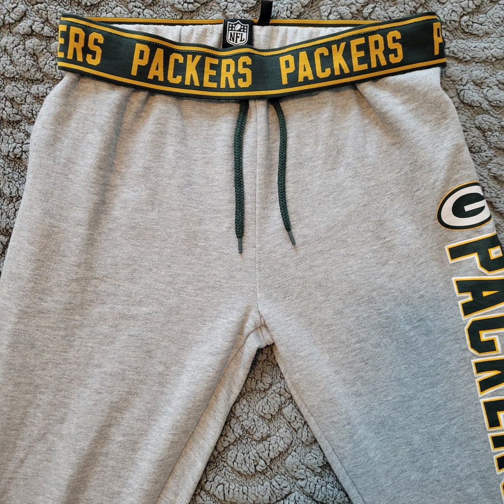 NWOT Team Apparel Gray and Green Packers Sweatpants